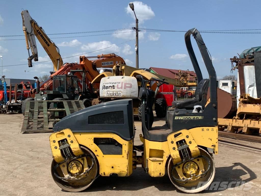 Bomag BW 100 AD-4 タンデムローラ