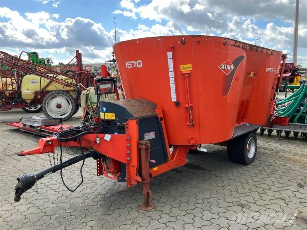 Kuhn Profile 1670 ミキサーフィーダー