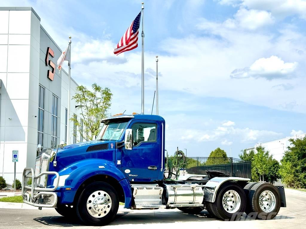 Kenworth T 880 中古トラクターヘッド | トレーラーヘッド