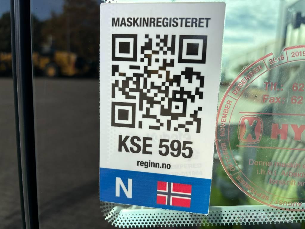 Kubota KX 027-4 ミニ油圧ショベル 7t以下（ミニユンボ・ミニディガー）