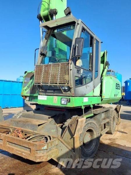 Sennebogen 825 廃棄物／工業産廃処理機
