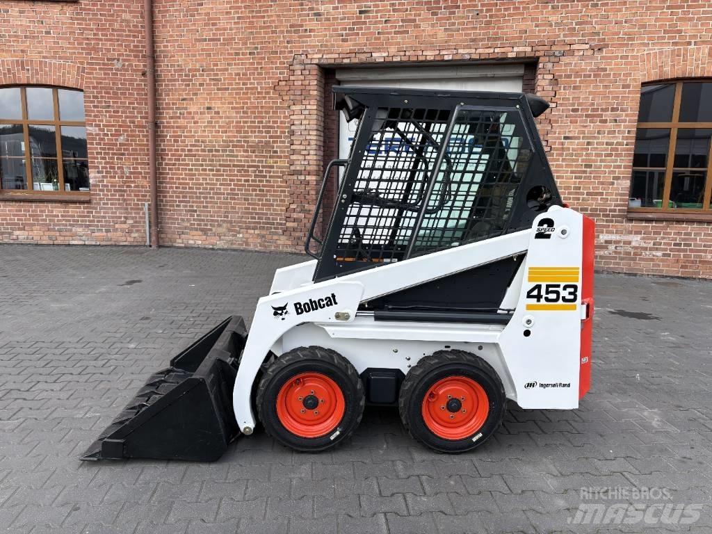 Bobcat 453 スキッドステアローダー