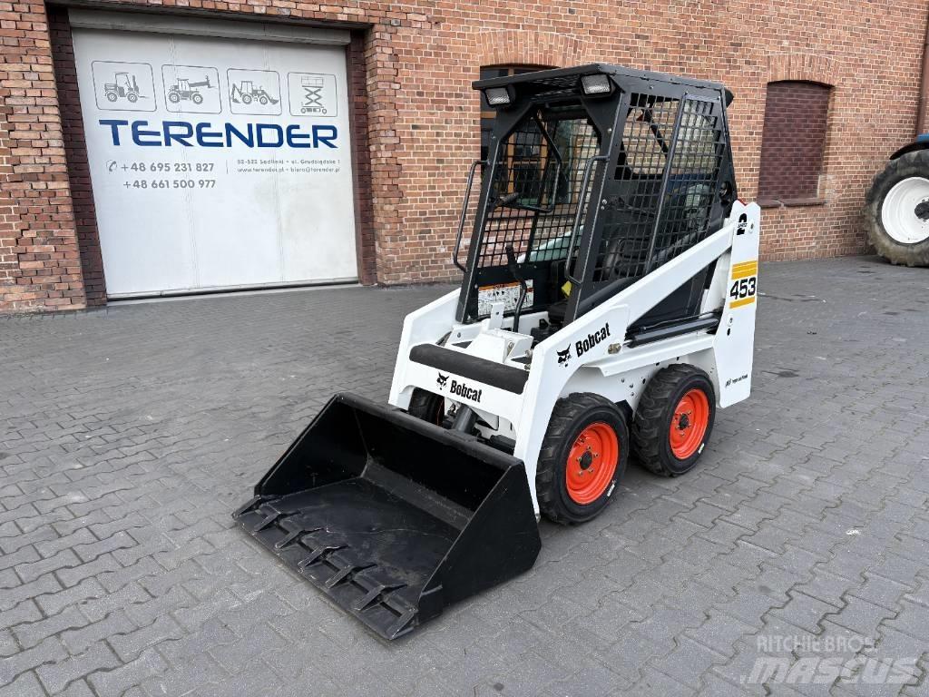 Bobcat 453 スキッドステアローダー