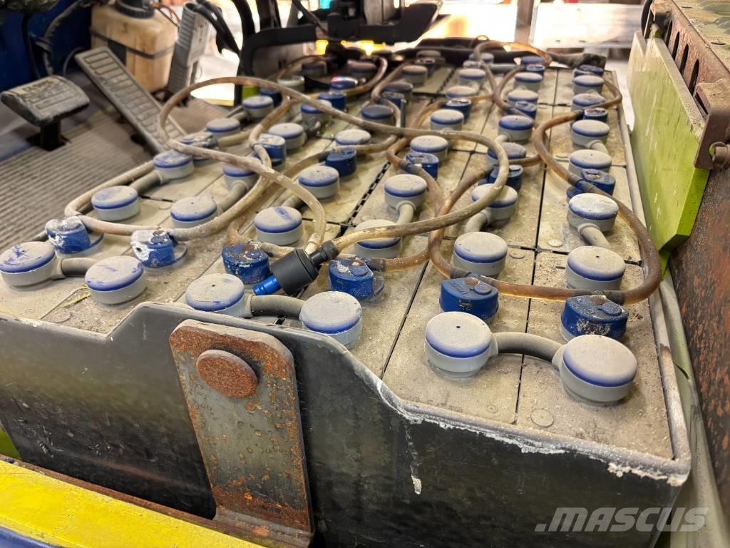 Clark TM 15 バッテリーフォークリフト