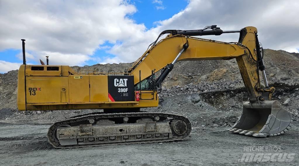 CAT 390 F 大型油圧ショベル12t以上（パワーショベル・ユンボ）