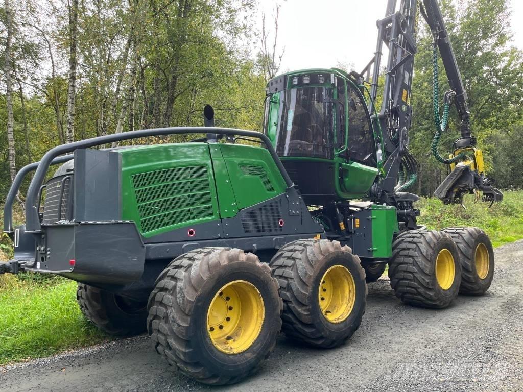 John Deere 1170G ハーベスター