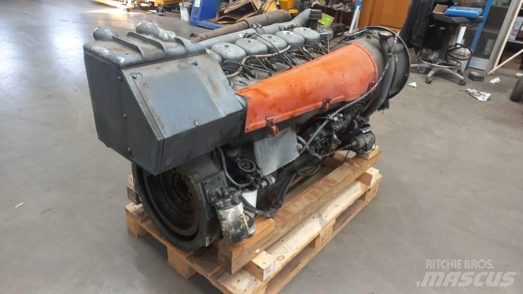 Deutz BF6L913 エンジン