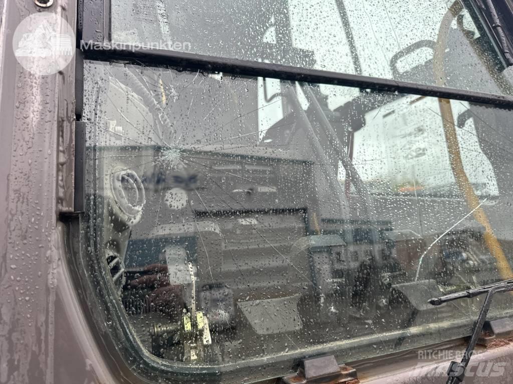Volvo EC 220 EL 大型油圧ショベル12t以上（パワーショベル・ユンボ）