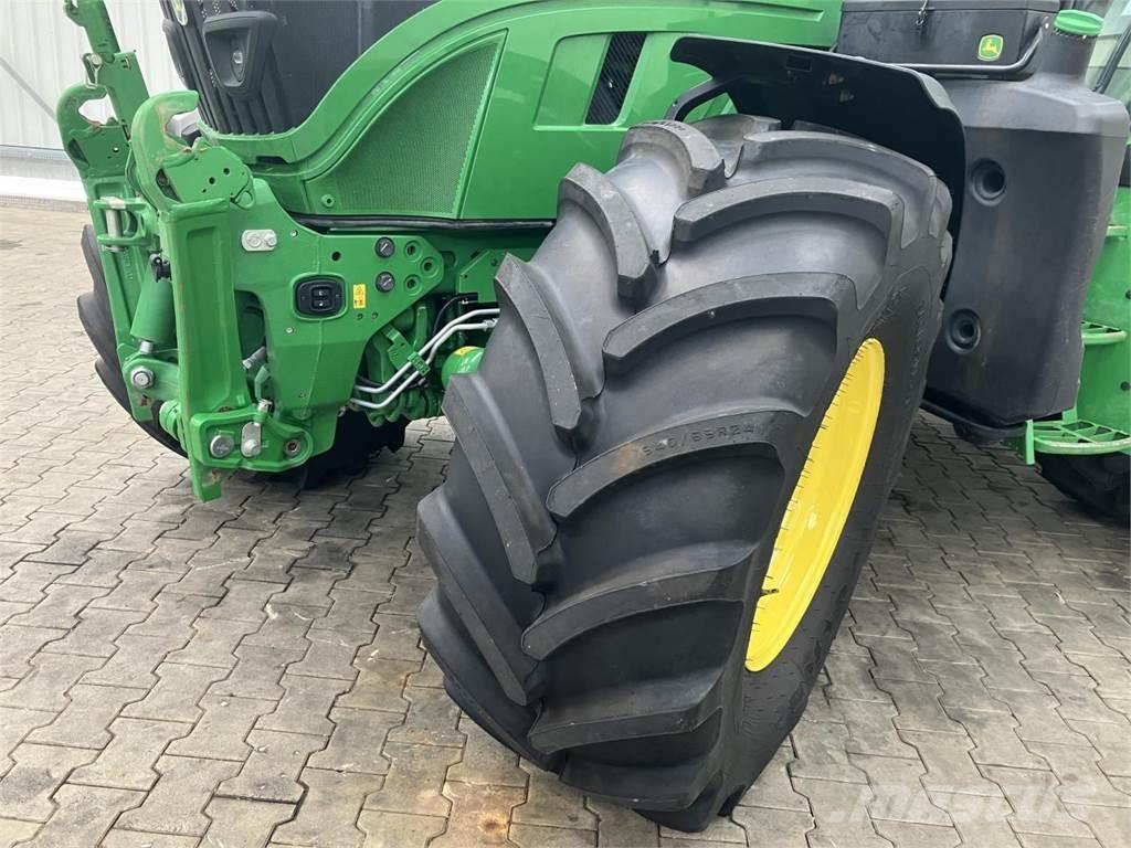 John Deere 6R 140 トラクター