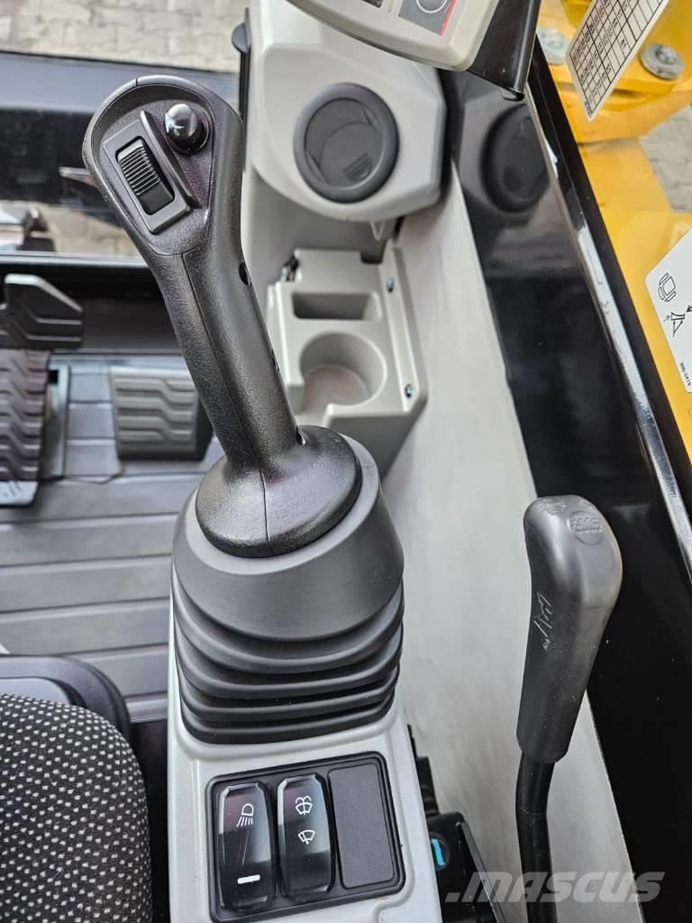 CAT 308 E 2 CR 中型油圧ショベル 7ｔ-12ｔ（ユンボ・パワーショベル・バックホー）