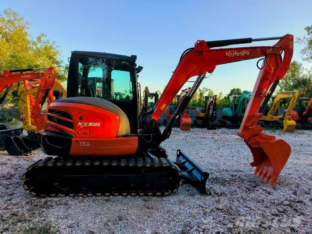 Kubota KX 165 ミニ油圧ショベル 7t以下（ミニユンボ・ミニディガー）