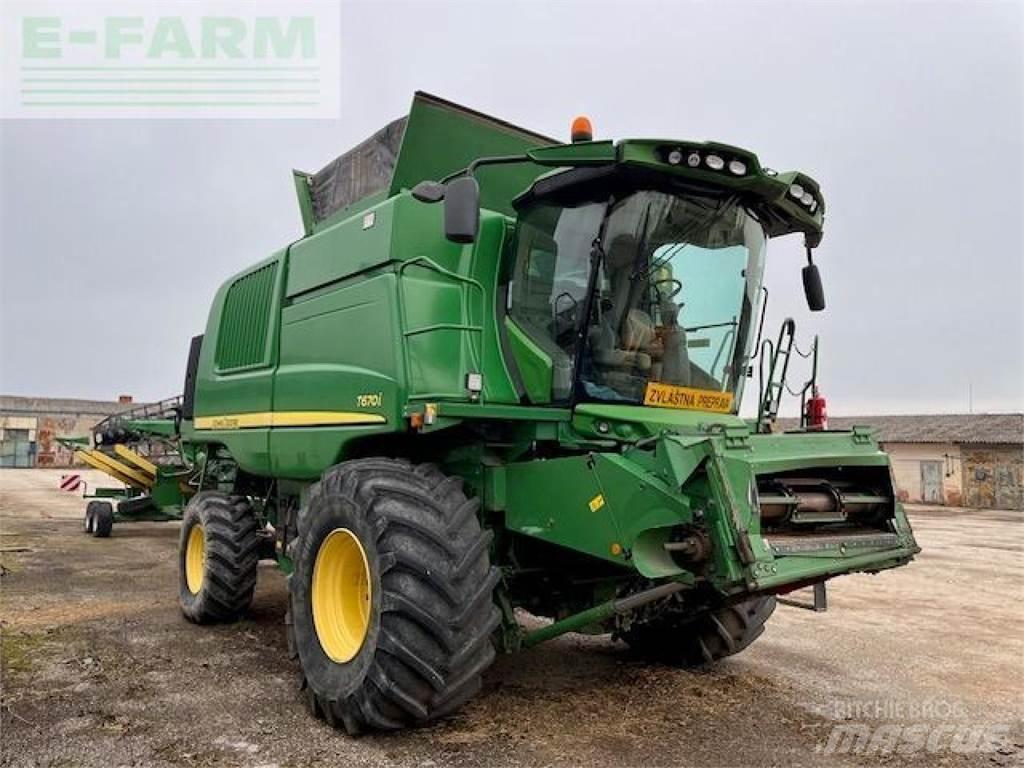 John Deere T670 コンバイン