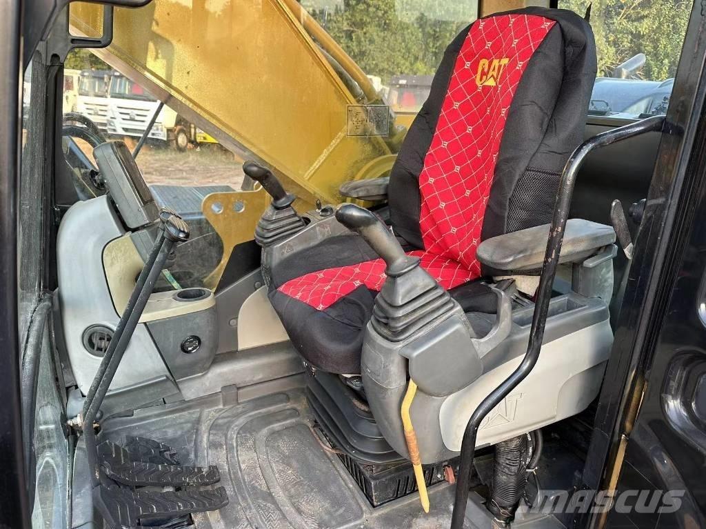 CAT 330DL 大型油圧ショベル12t以上（パワーショベル・ユンボ）