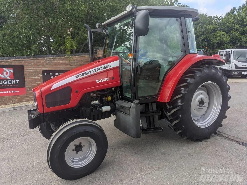 Massey Ferguson 5445 トラクター