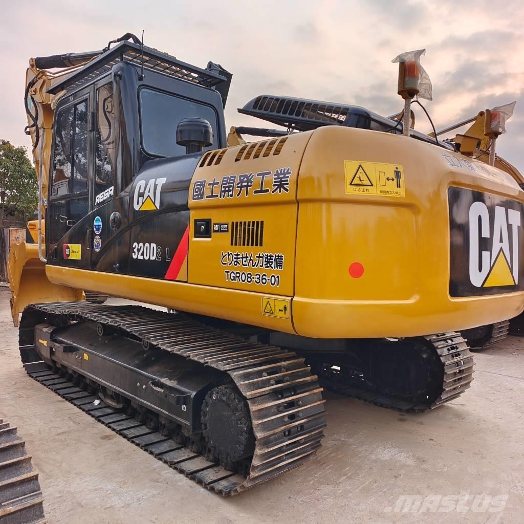 CAT 320 D 大型油圧ショベル12t以上（パワーショベル・ユンボ）