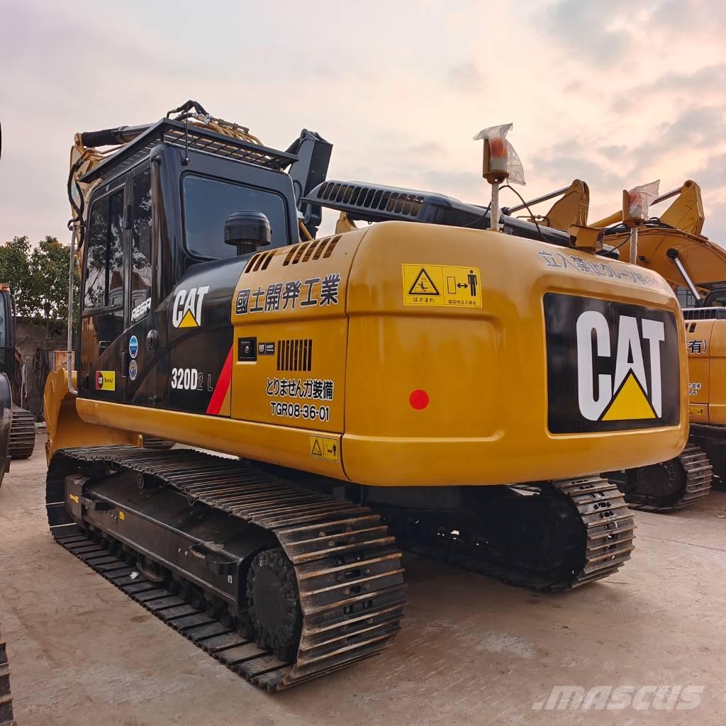 CAT 320 D 大型油圧ショベル12t以上（パワーショベル・ユンボ）