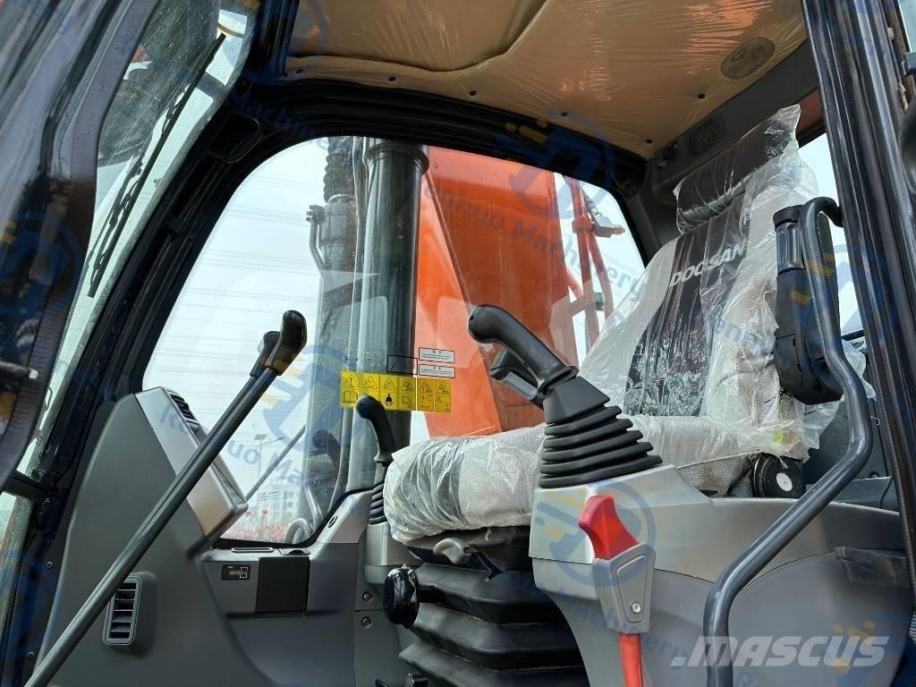 Doosan DX 300LC-9C 大型油圧ショベル12t以上（パワーショベル・ユンボ）