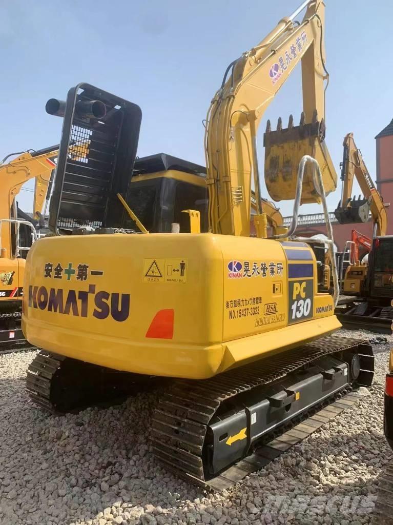 Komatsu PC 130-7 中型油圧ショベル 7ｔ-12ｔ（ユンボ・パワーショベル・バックホー）