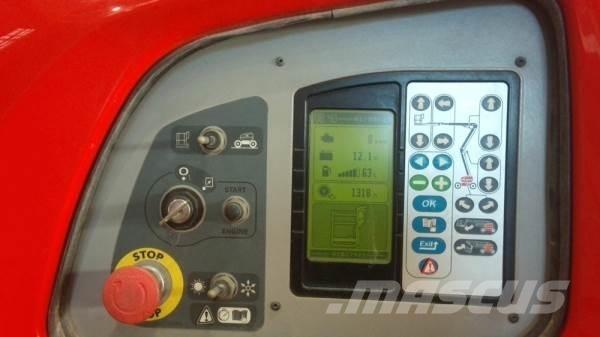 Manitou 200ATJ ブームリフト　屈伸型