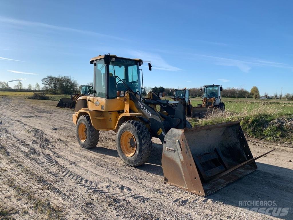 Volvo L 30 G ホイールローダー・タイヤショベル