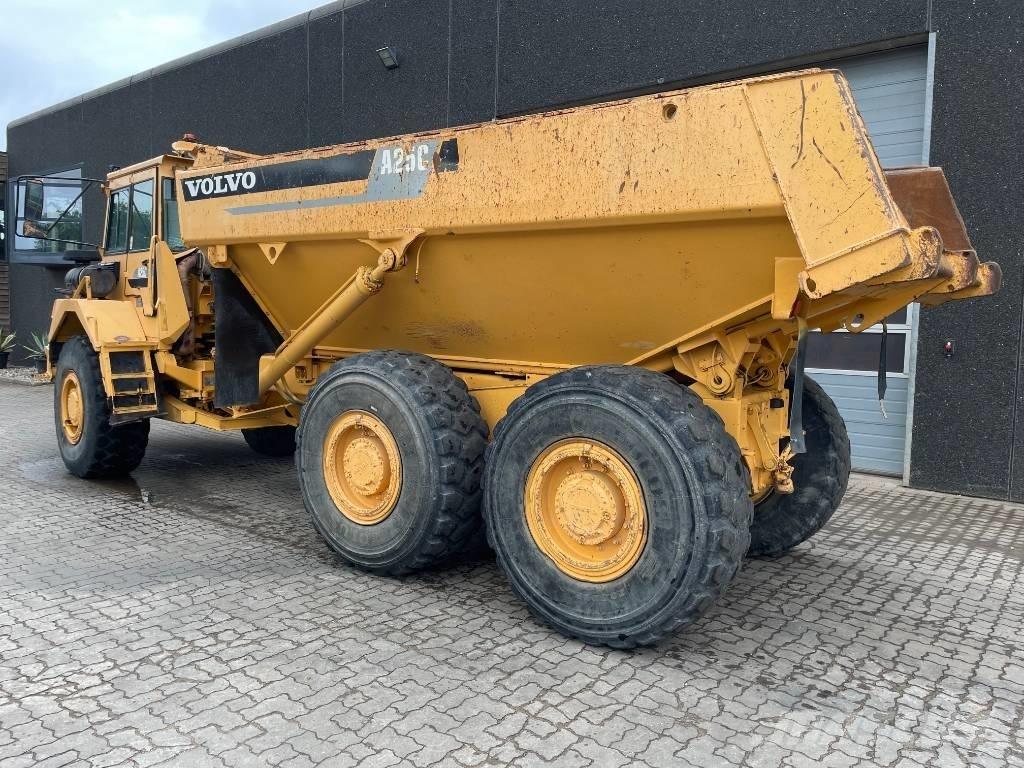 Volvo A25C アーティキュレート式ダンプトラック