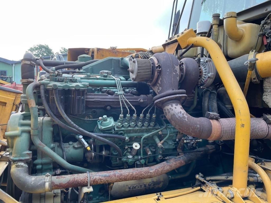 Volvo A25C アーティキュレート式ダンプトラック