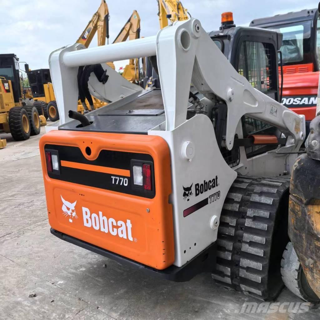 Bobcat T 770 スキッドステアローダー