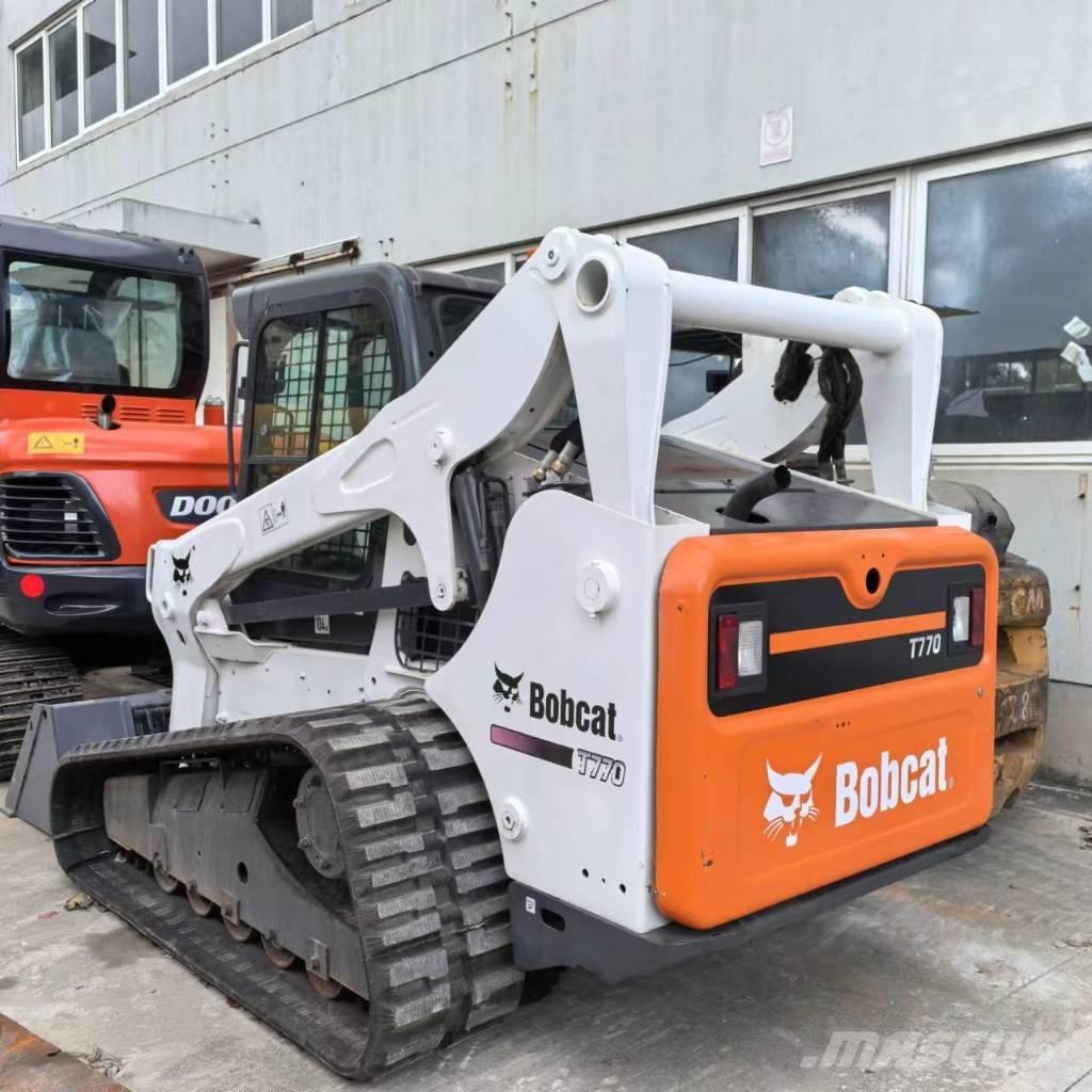 Bobcat T 770 スキッドステアローダー