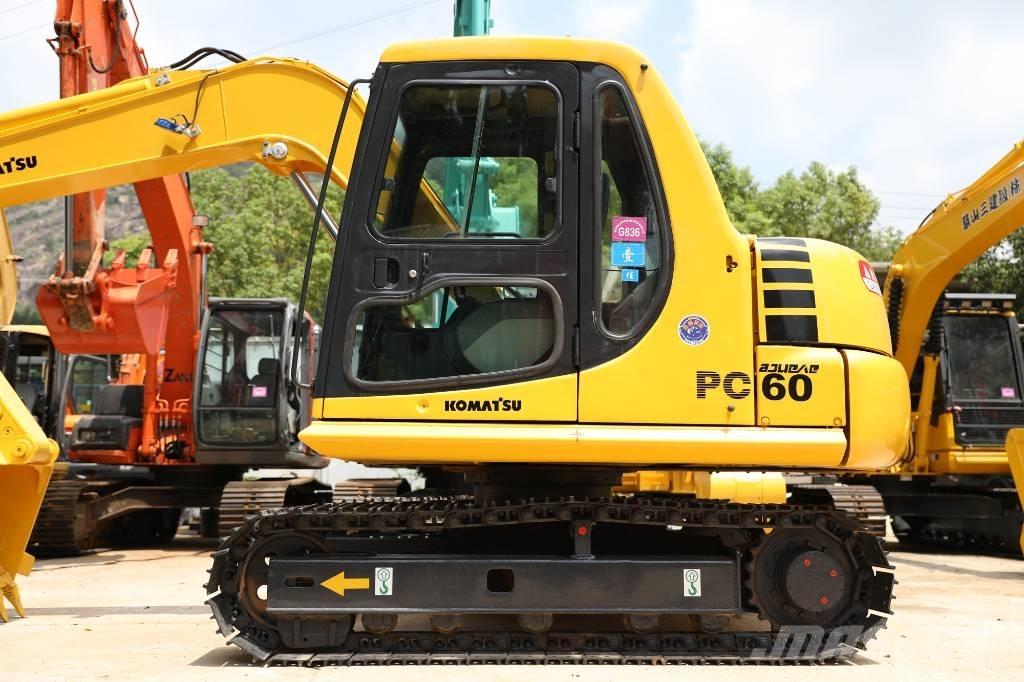 Komatsu PC 60-7 ミニ油圧ショベル 7t以下（ミニユンボ・ミニディガー）