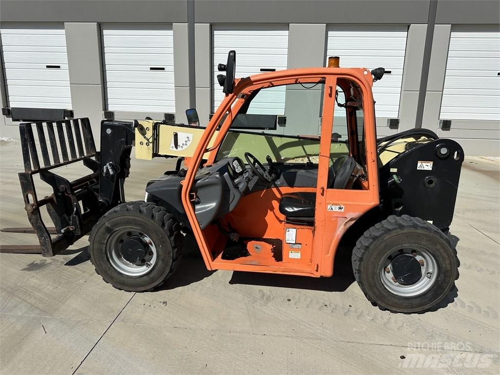 JLG G 5-18 A テレスコーピックハンドラー
