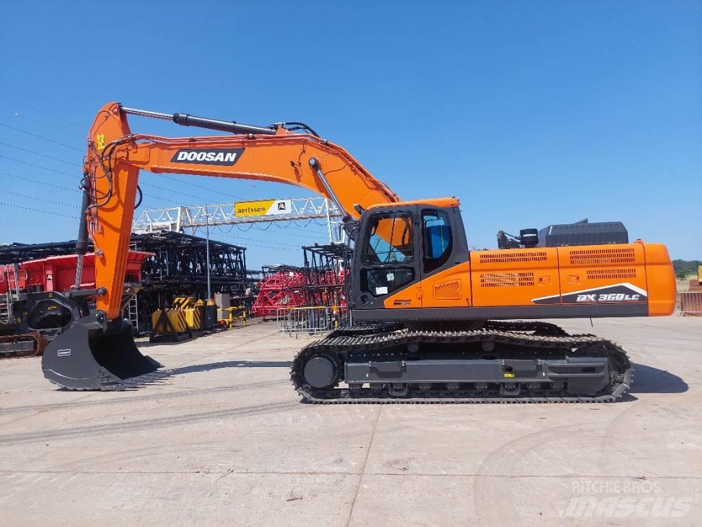 Doosan DX360LC-7M 大型油圧ショベル12t以上（パワーショベル・ユンボ）