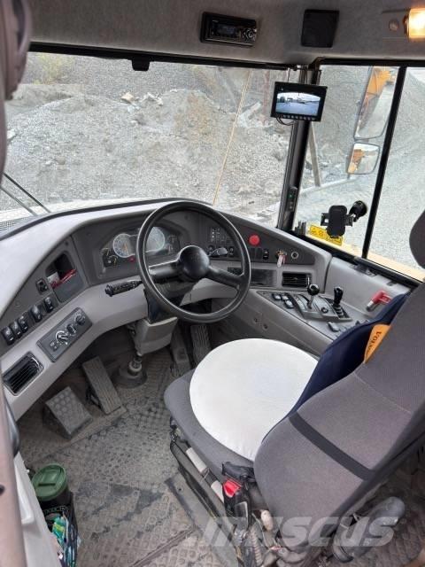 Volvo A45G アーティキュレート式ダンプトラック