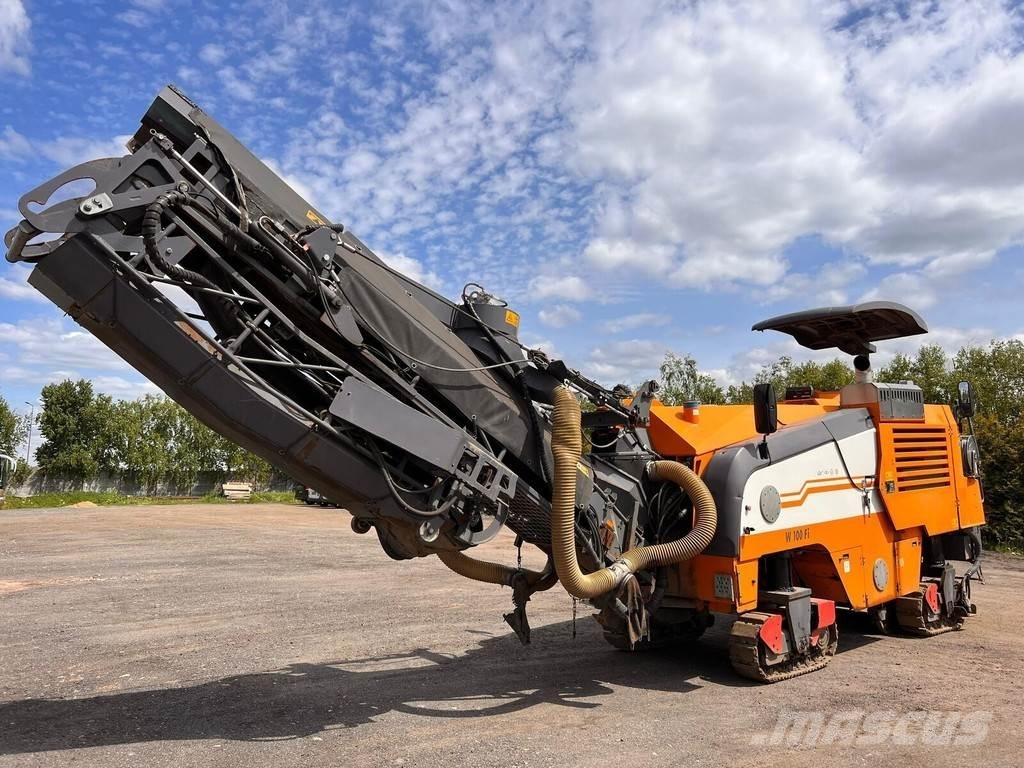 Wirtgen W100Fi アスファルトコールドミリングマシーン