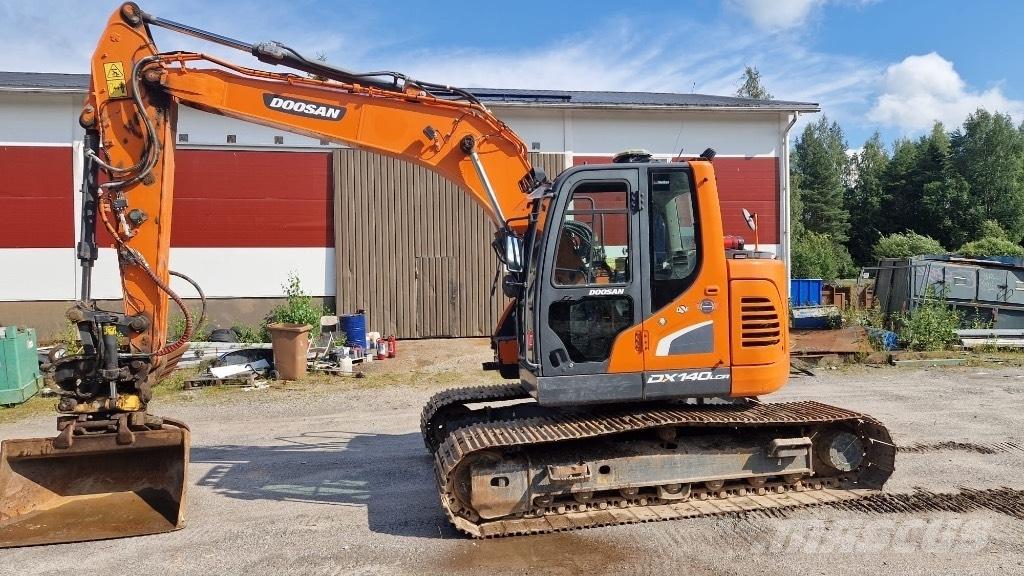Doosan DX 140 LCR 大型油圧ショベル12t以上（パワーショベル・ユンボ）