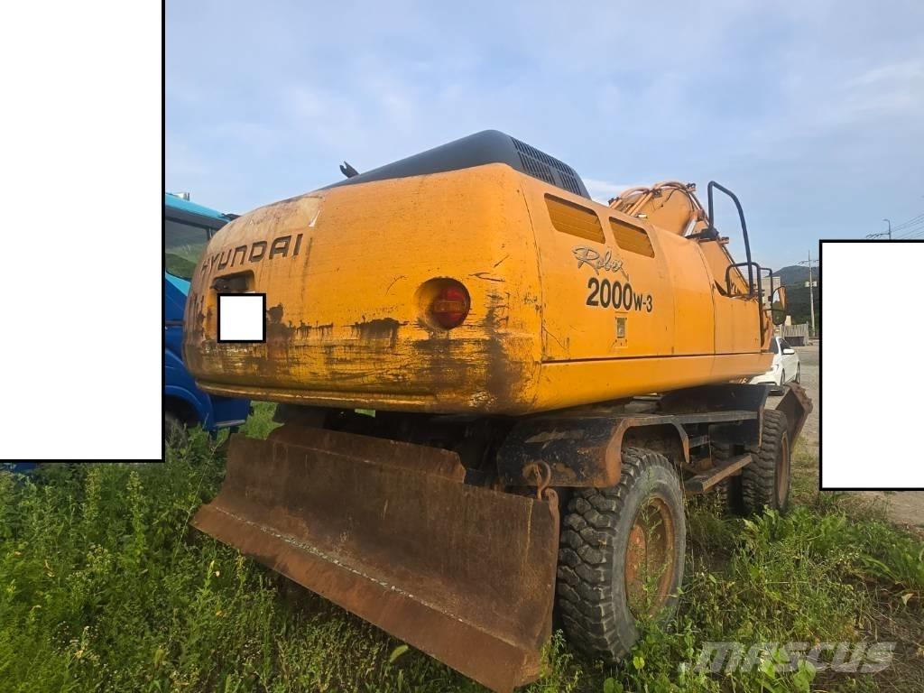 Hyundai Robex 2000W ホイール式油圧ショベル（パワーショベル・ユンボ・バックホー）