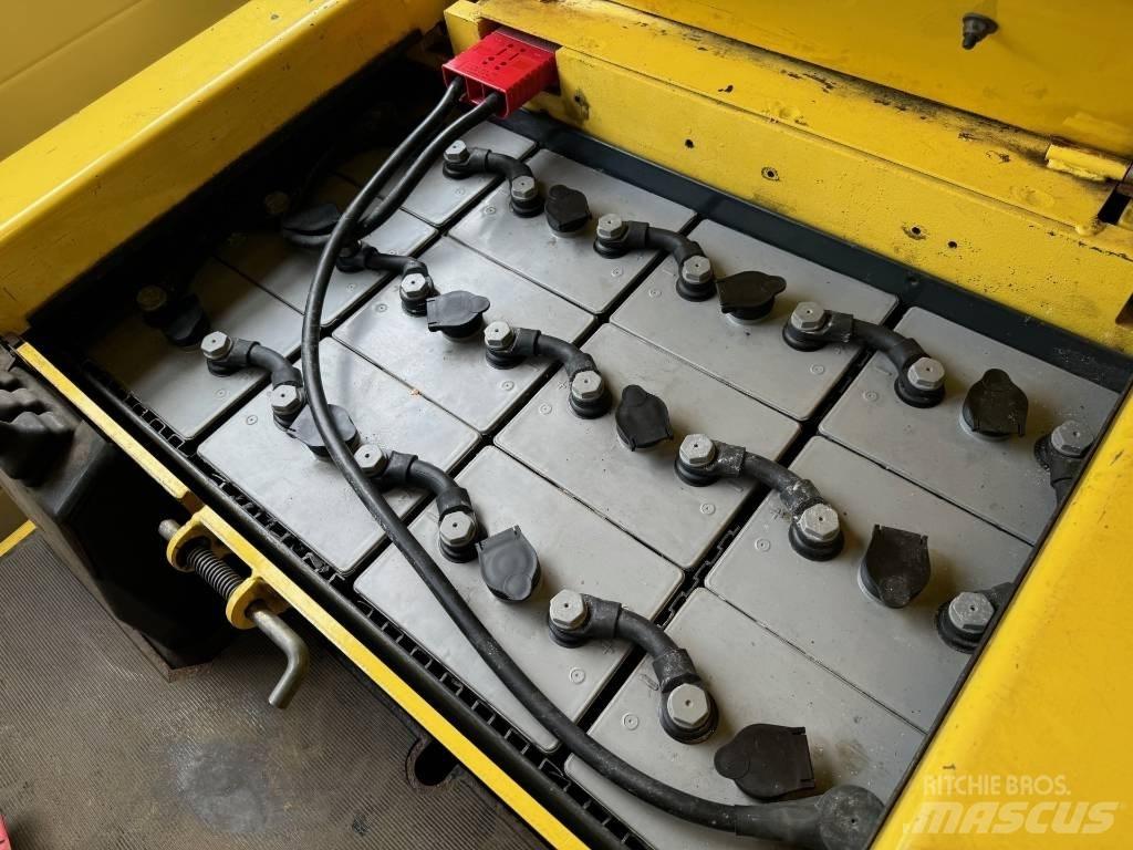 Hyster A 1.25 XL バッテリーフォークリフト