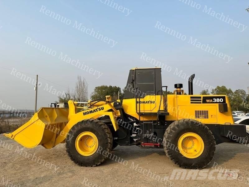 Komatsu WA380 ホイールローダー・タイヤショベル