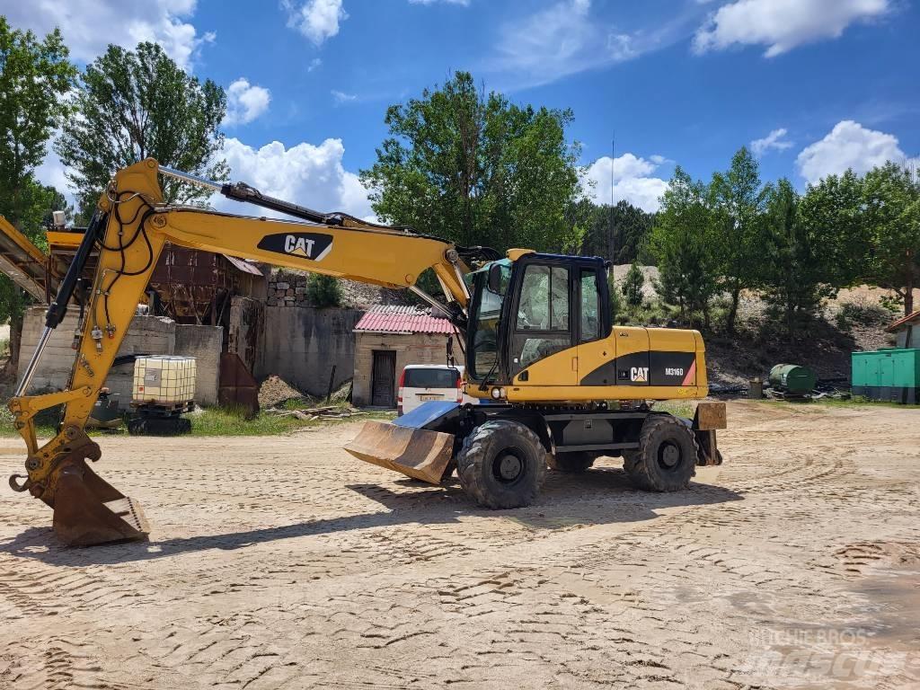 CAT 316d ホイール式油圧ショベル（パワーショベル・ユンボ・バックホー）