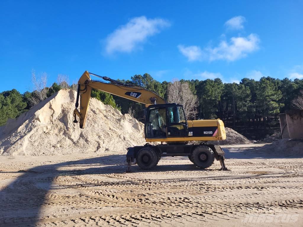 CAT 316d ホイール式油圧ショベル（パワーショベル・ユンボ・バックホー）