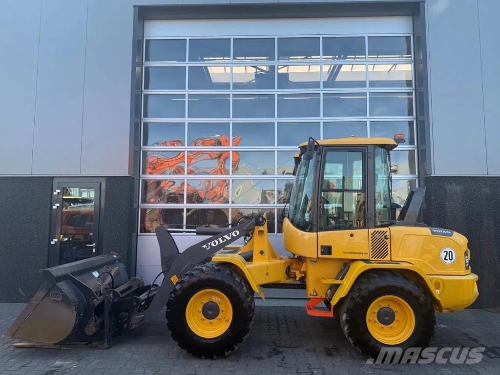 Volvo L35G ホイールローダー・タイヤショベル