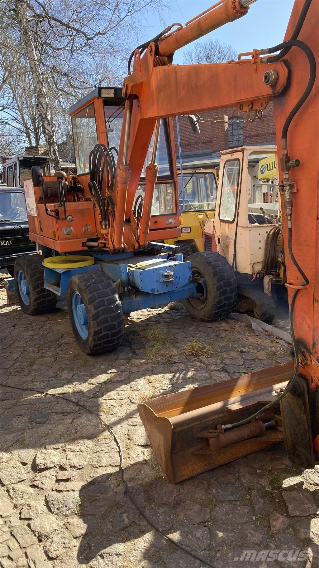 Zeppelin zm6 ホイール式油圧ショベル（パワーショベル・ユンボ・バックホー）