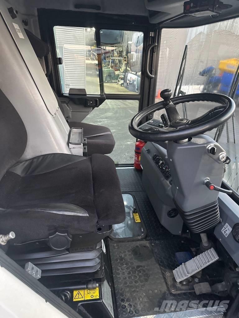 Ravo 540CD 路面清掃機