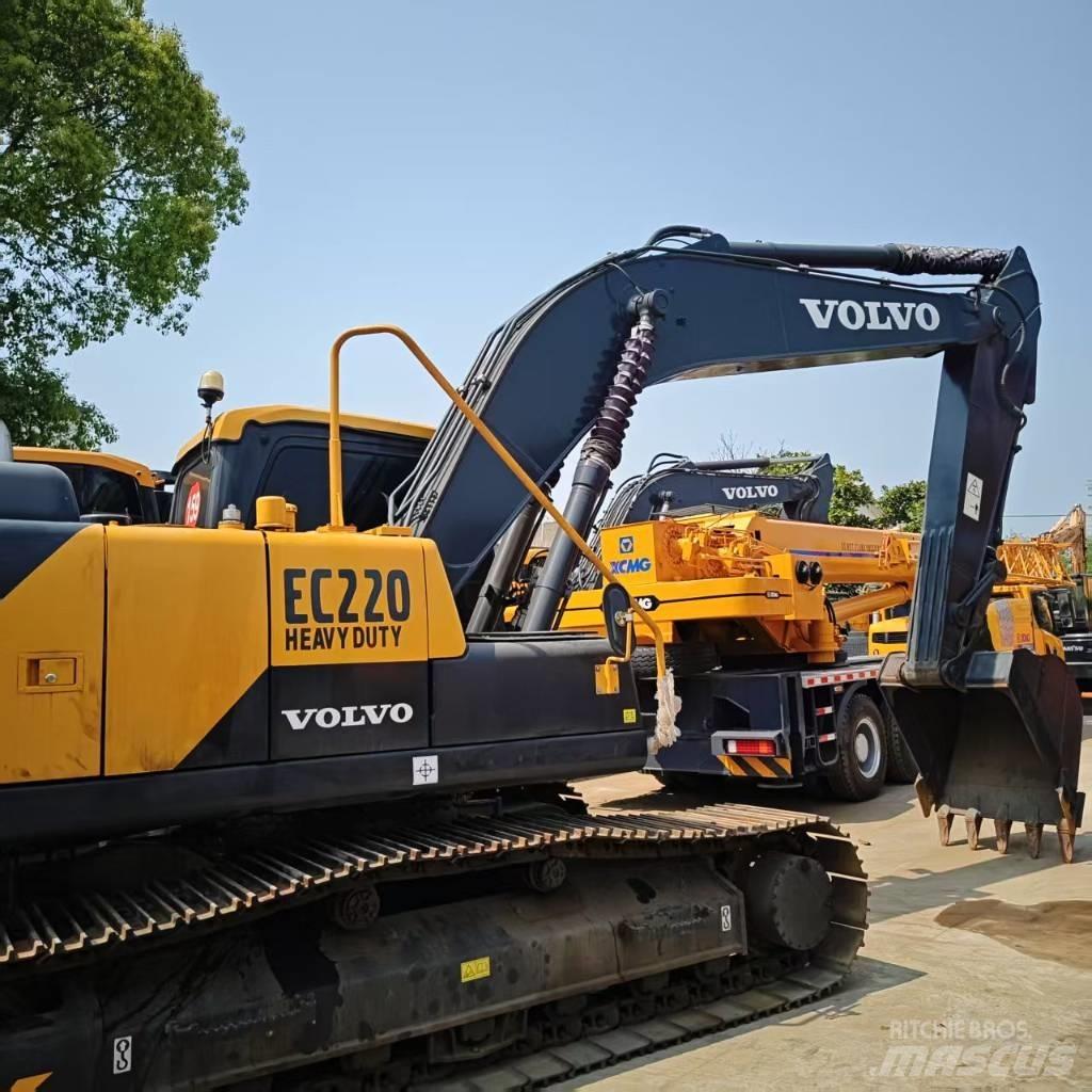 Volvo EC 220 大型油圧ショベル12t以上（パワーショベル・ユンボ）