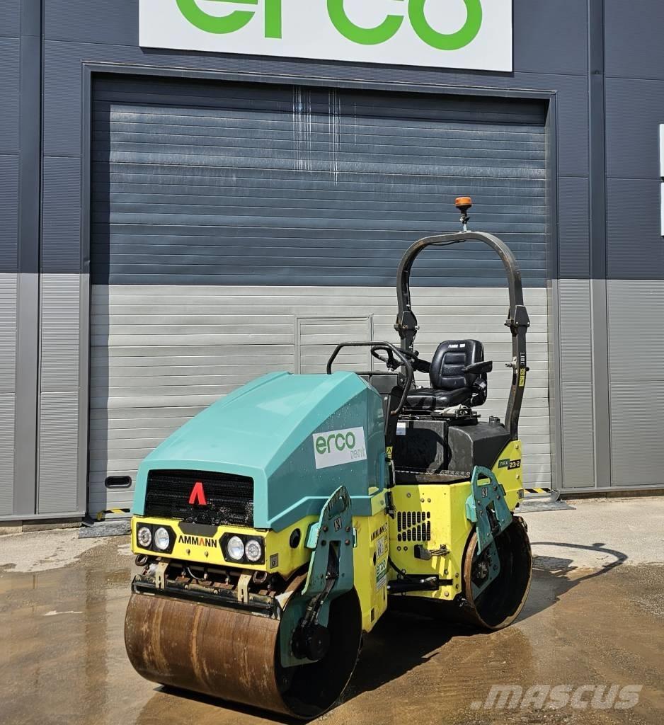 Ammann ARX 23-2 タンデムローラ