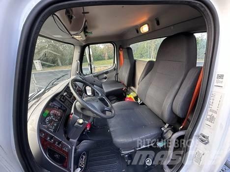 Freightliner M2 中古トラクターヘッド | トレーラーヘッド