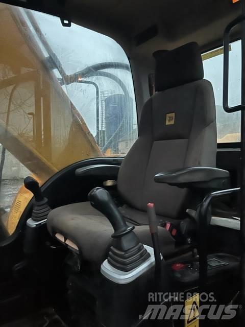 JCB JS 220 LC 大型油圧ショベル12t以上（パワーショベル・ユンボ）