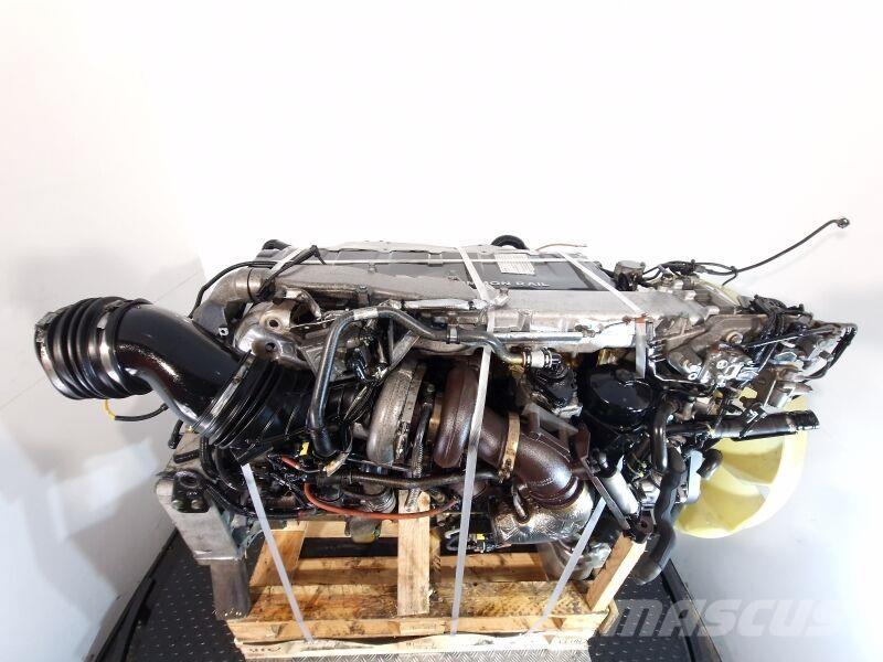 MAN D2676 LF45 エンジン