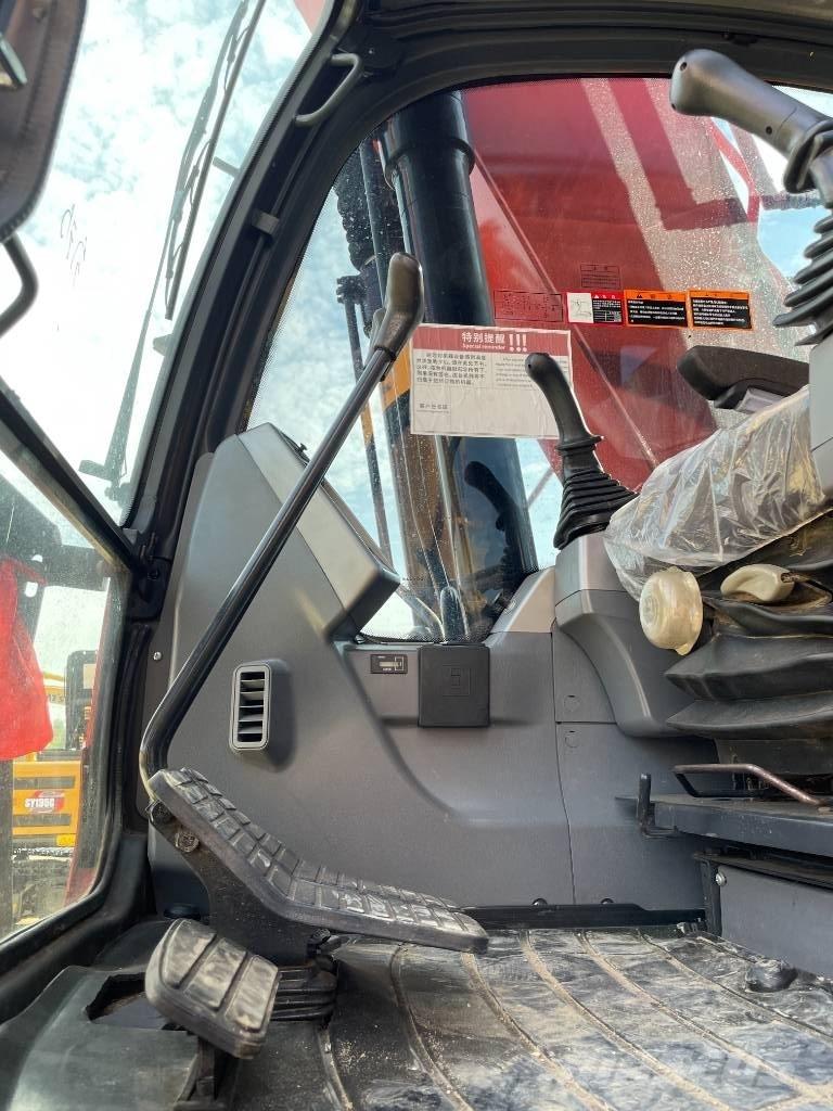 Doosan DX 225 LCA 大型油圧ショベル12t以上（パワーショベル・ユンボ）