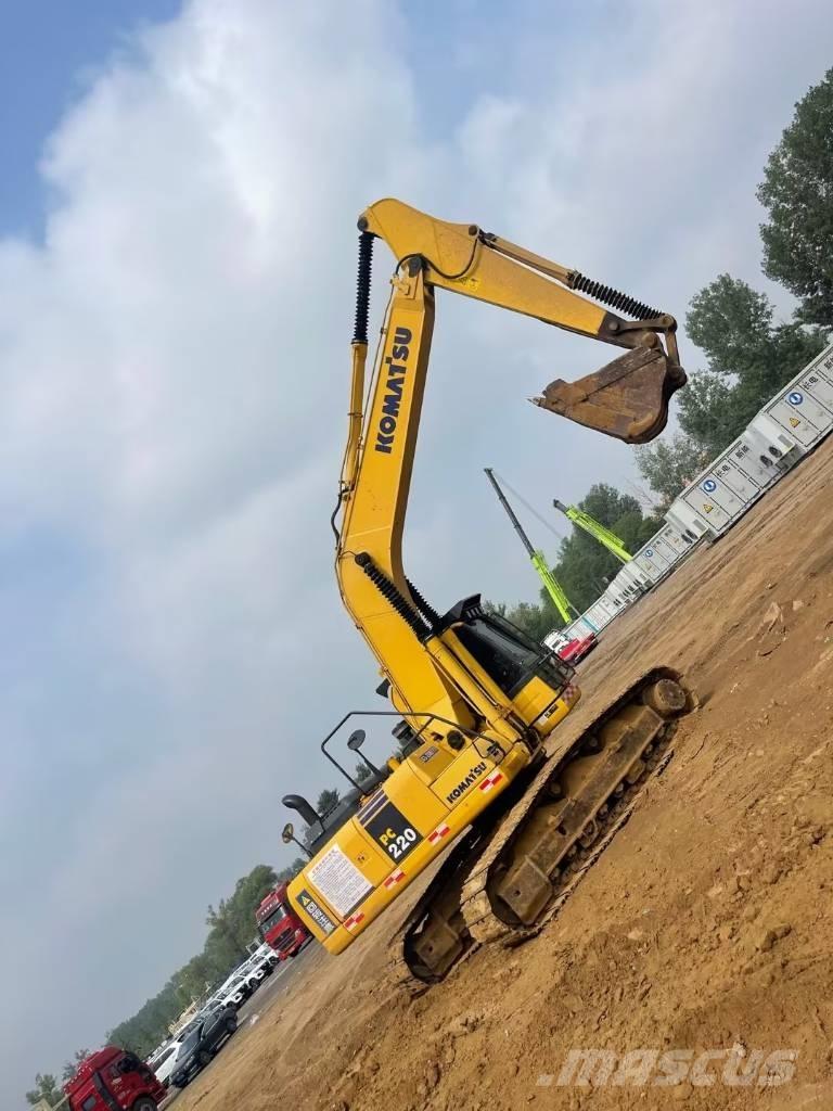 Komatsu PC 220-8 大型油圧ショベル12t以上（パワーショベル・ユンボ）