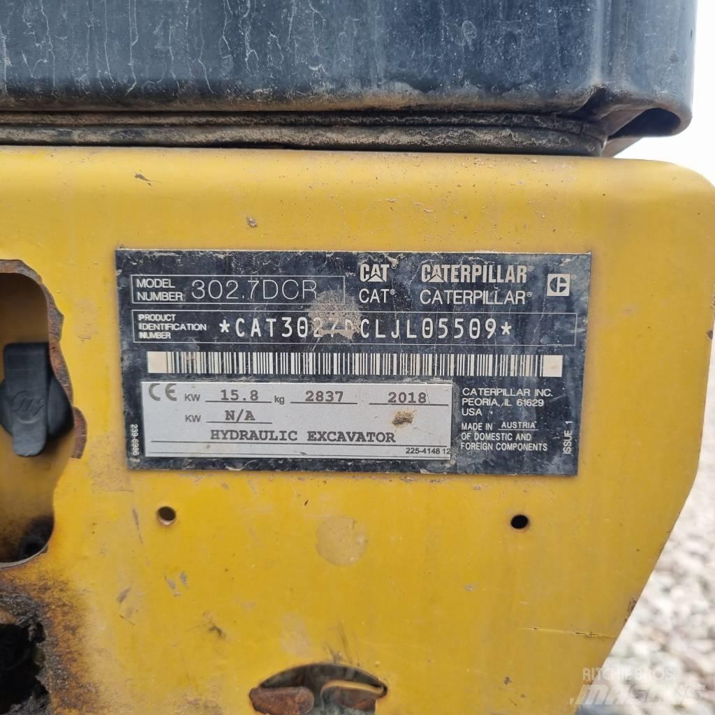 CAT 302.7 D CR ミニ油圧ショベル 7t以下（ミニユンボ・ミニディガー）